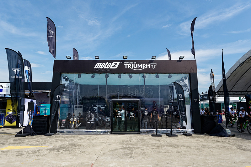 英バイクメーカーTriumphのブース