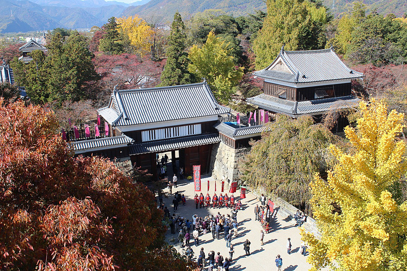 「上田城紅葉まつり」が11月2日と3日に行なわれる（写真提供：一般社団法人信州上田観光協会）