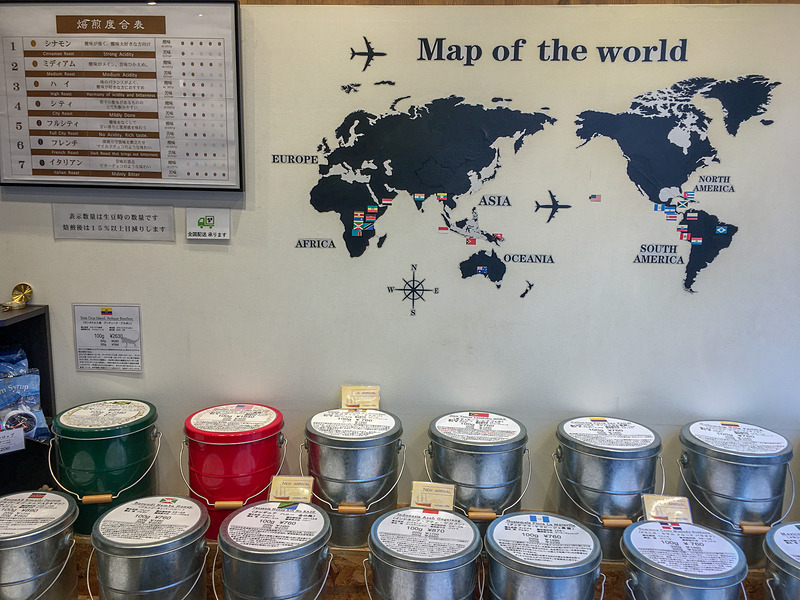 世界のコーヒーを扱う「COMPASS COFFEE」