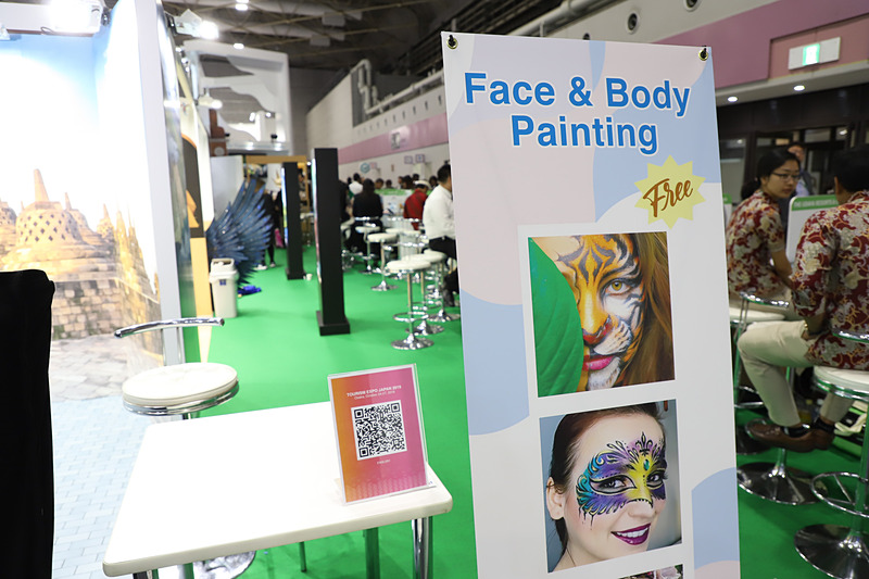 さまざまな体験コーナーも用意されている。SNS投稿の協力など、よびかけがあれば積極的に参加しよう