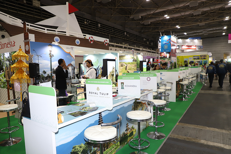 カウンターではより詳しく情報を入手できる