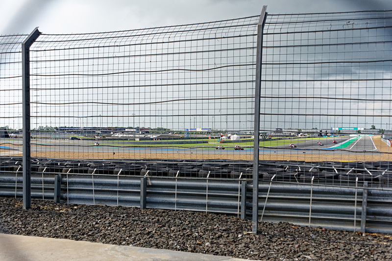 （12）の最終コーナー南側からの視界