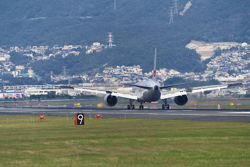 JAL107便