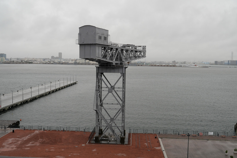 Rooftop 1859からは、ハンマーヘッドクレーンも目の前に見える