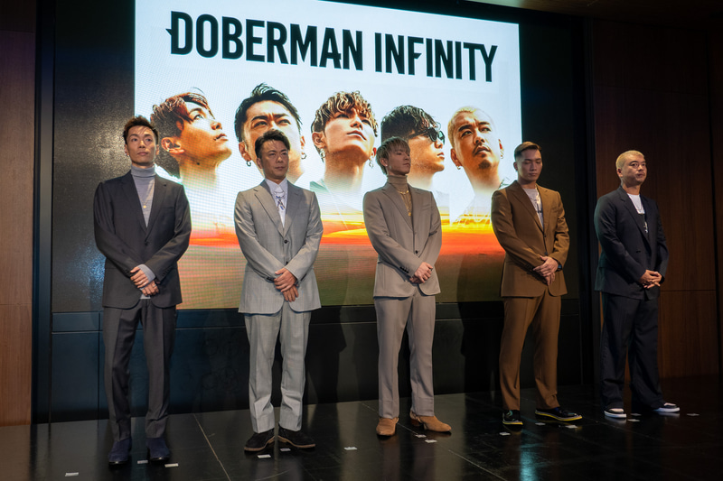 ドーベルマンインフィニティのメンバーが登壇