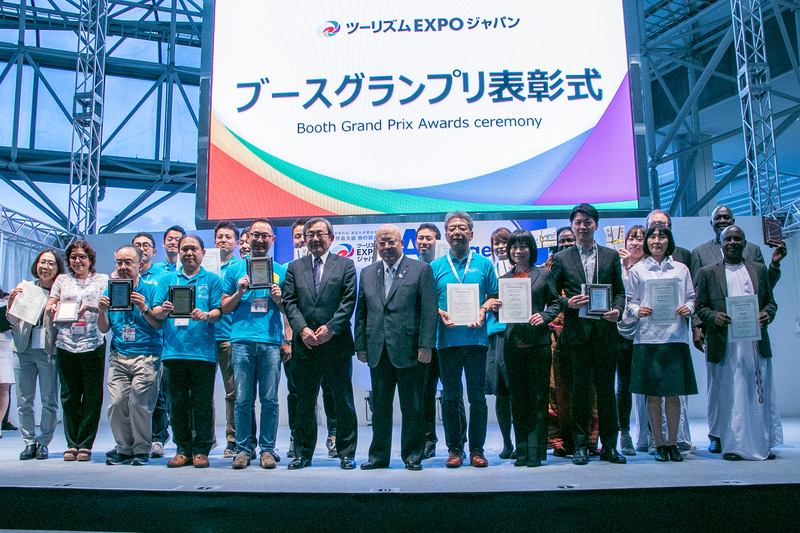 ツーリズムEXPOジャパン2019のブースグランプリは「ワンダフルセトウチ/DISCOVER WEST連携協議会」（業界日）と「北海道観光振興機構/JR北海道」（一般日）が受賞した