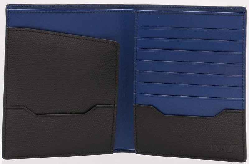 ＜ANAオリジナル＞TUMI for ANA パスポートケース
