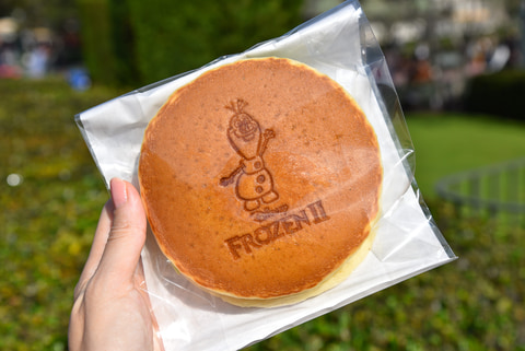 東京ディズニーリゾート、「アナと雪の女王2」フードとグッズ。劇中の