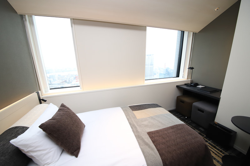 デラックストリプル（「大阪城」カラー）