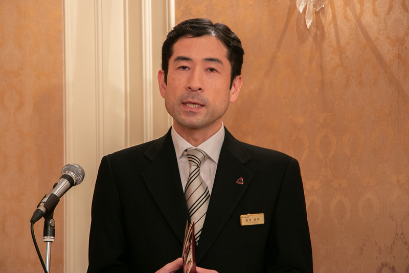 株式会社山の上ホテル 宿泊部 フロント課支配人 新舟能男氏