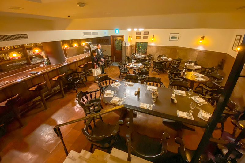 山の上ホテル「葡萄酒ぐら モンカーヴ」