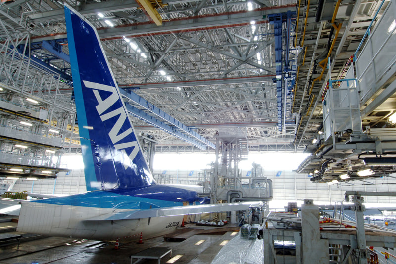 21回目を迎える「航空教室 in 羽田エクセルホテル東急 Part21」を「羽田空港満喫プラン」として2019年12月10日発売。写真はANA機体工場