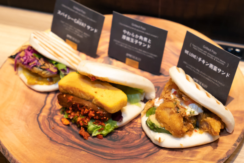 各種BAOサンドも。中央は「角煮と厚焼玉子」