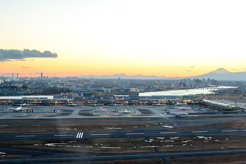 羽田空港は国際線ターミナルの140番台搭乗口を2か所新設。12月5日に供用を開始した
