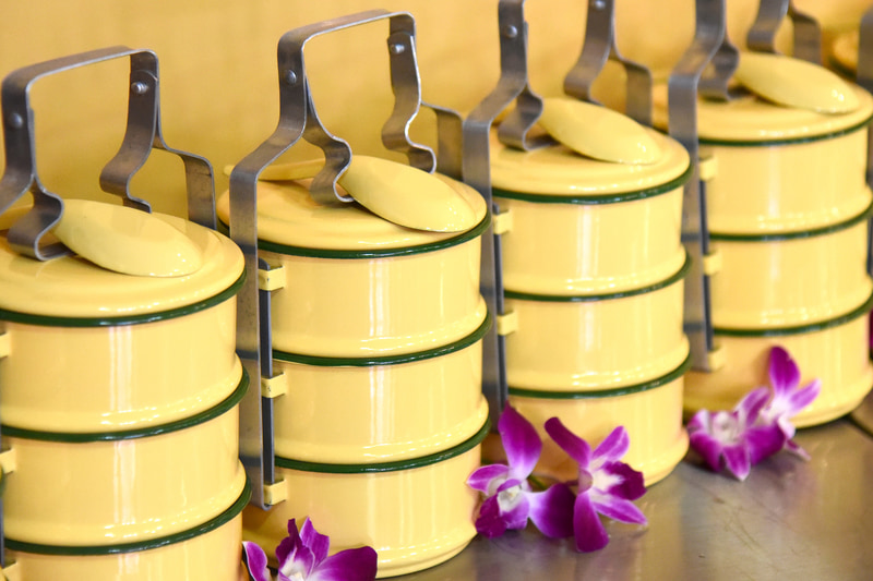 伝統的なお弁当箱「ピント」。3段重ねが主流