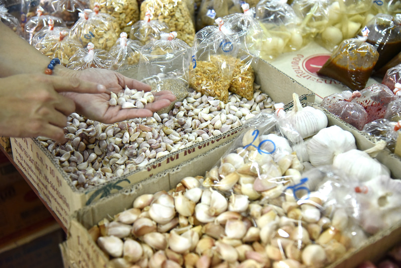 タイのにんにくカティヤムは小さいが香りは強め