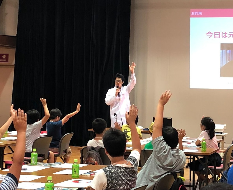 過去に開催した「鉄道ダイヤ作成体験教室」の模様