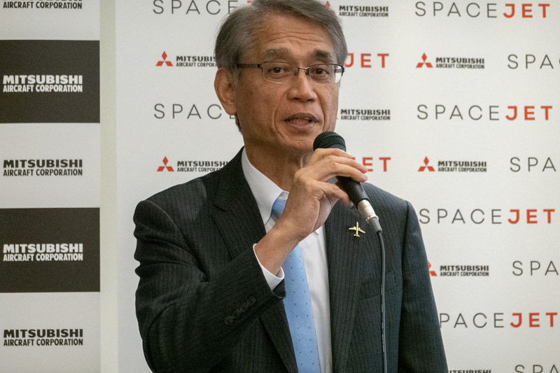 会見する三菱航空機株式会社 代表取締役社長 水谷久和氏