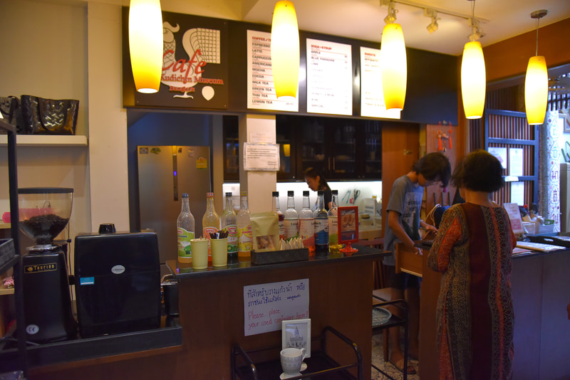 運営資金調達のためのカフェ