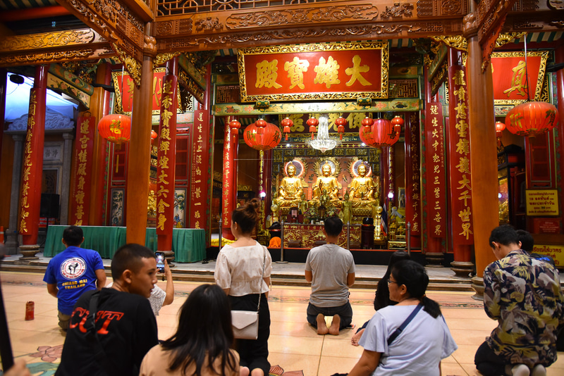 願いが叶うとして連日参拝者が訪れる人気寺院だ