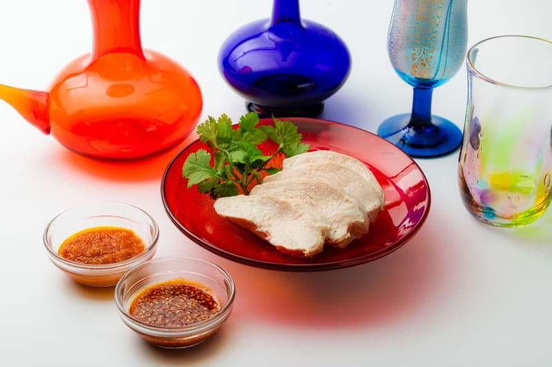 よだれ鶏 二種の麻辣びーどろソース・500円