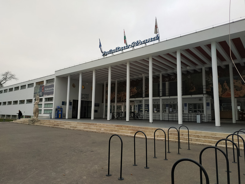 パラティヌス温泉（Palatinus Strandfürdő）