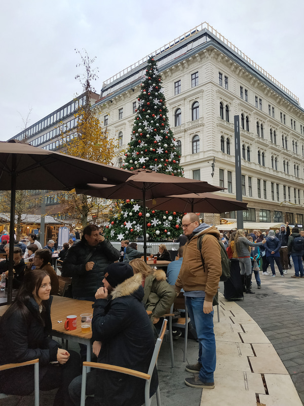 ブダペスト滞在終盤からはクリスマスマーケットも始まり、すっかりクリスマスモードでした