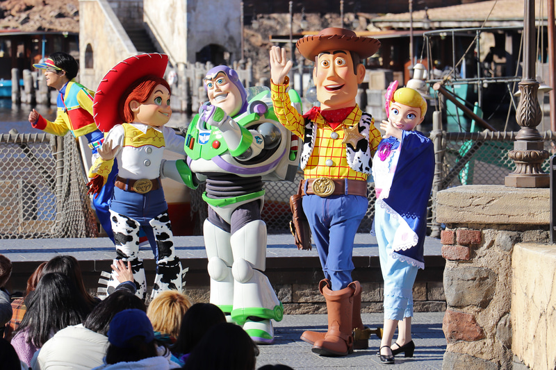 東京ディズニーシーでは1月10日～3月19日の期間、ディズニー/ピクサー映画の世界観を楽しめるスペシャルイベント「ピクサー・プレイタイム」を開催