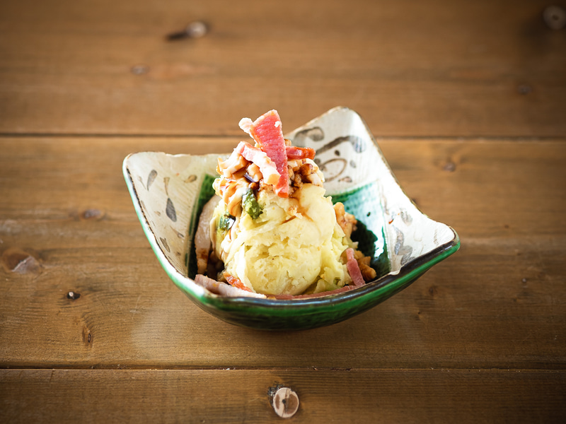 「昔ながらのポテトサラダ」499円（税別）