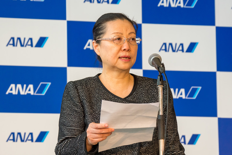 中華人民共和国 駐日本国大使館 公使 郭燕氏