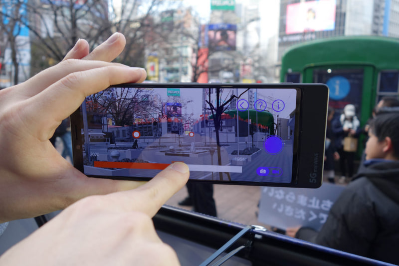 アプリ上ではスライダを動かすと実際の映像から1964年のCG映像が徐々に切り替わっていく