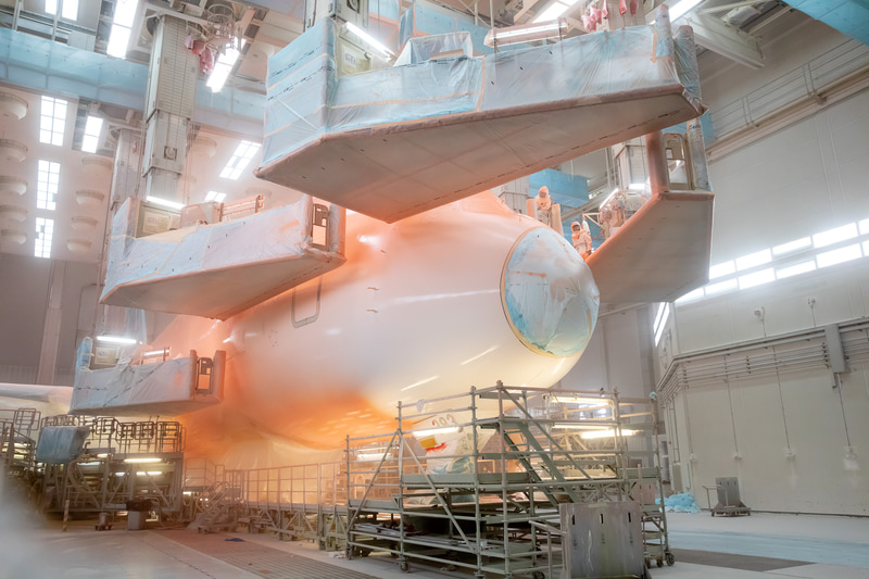 ANA向けエアバス A380型機3号機の塗装作業（写真提供：Airbus）