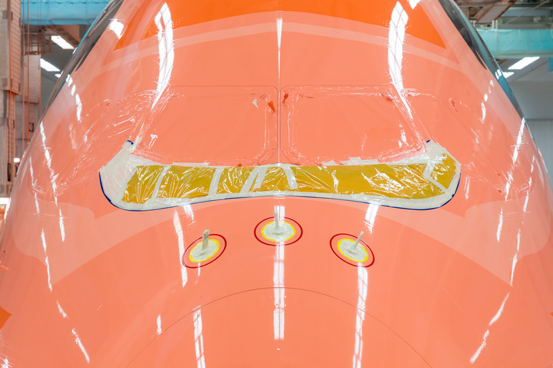 ANA向けエアバス A380型機3号機の塗装作業（写真提供：Airbus）