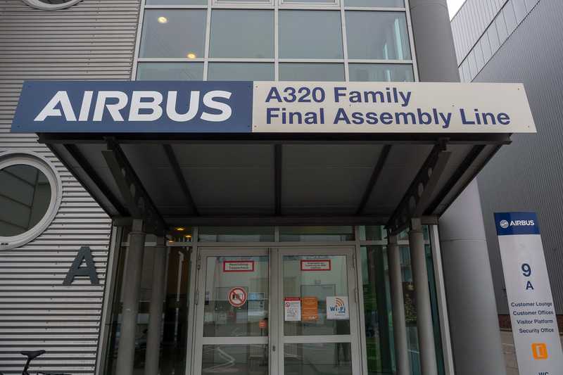 エアバス A320ファミリーの最終組立工場。4ラインあるうちの1ライン