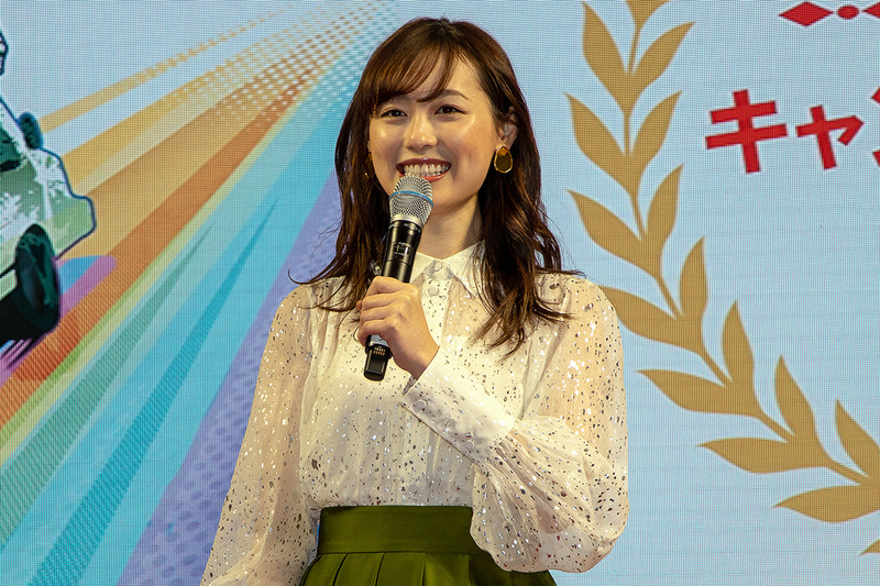 第8回「キャンピングカーアワード」を受賞した女優・声優の福原遥さん