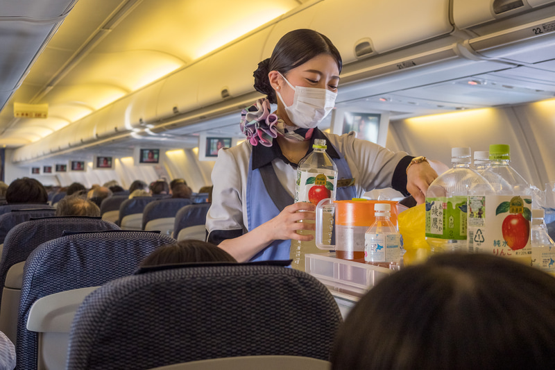 機内サービスの様子