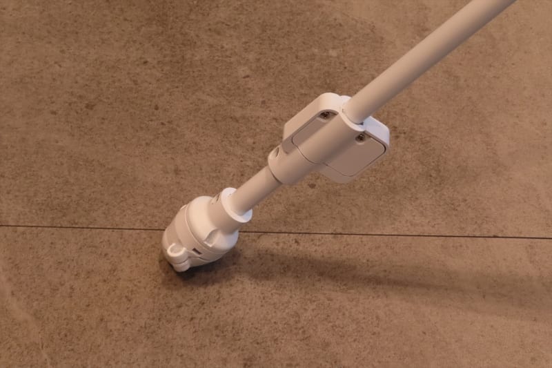 白杖の先にRFIDリーダー（アンテナ）を搭載