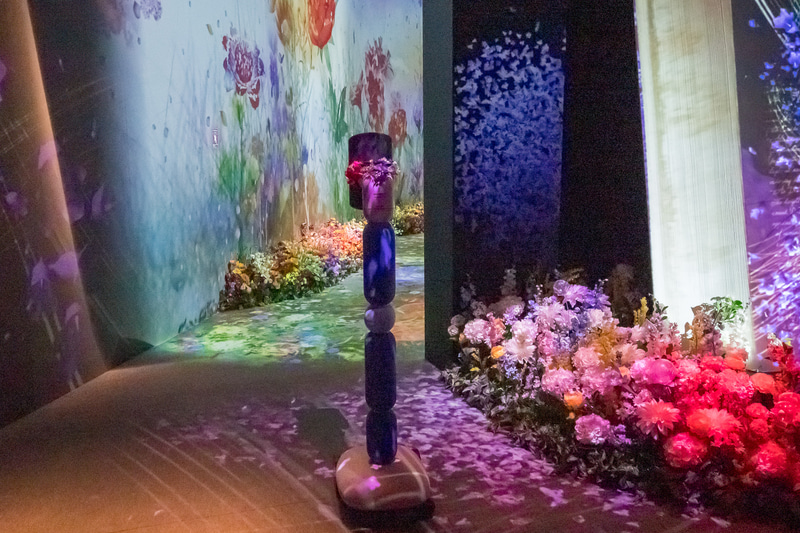 コーナーを移動するのも遠隔で操作できる