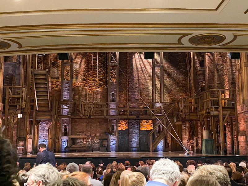 最初のシーンのセット