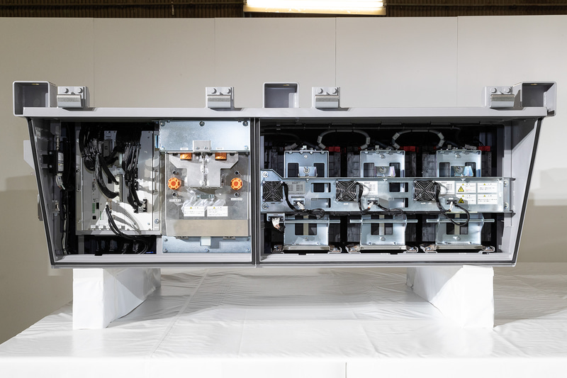 バッテリー装置には6台のバッテリモジュールを搭載