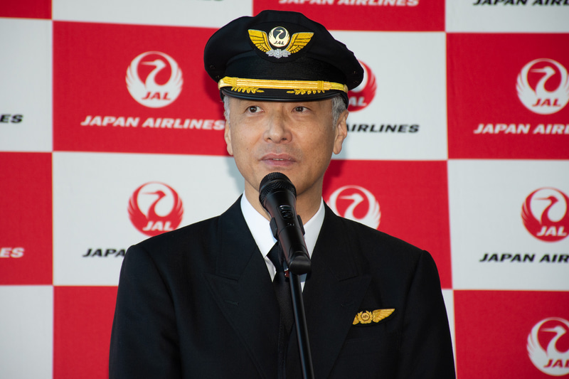JL423便の機長を務めた鈴木大介氏