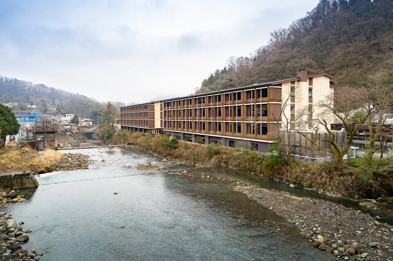 強羅温泉の早川沿いに建つホテルインディゴ箱根強羅