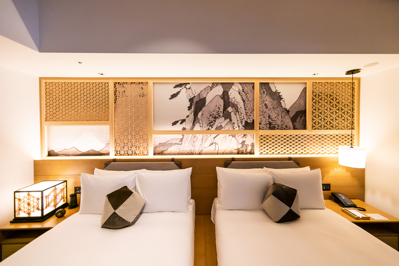 ベッドのボードアート