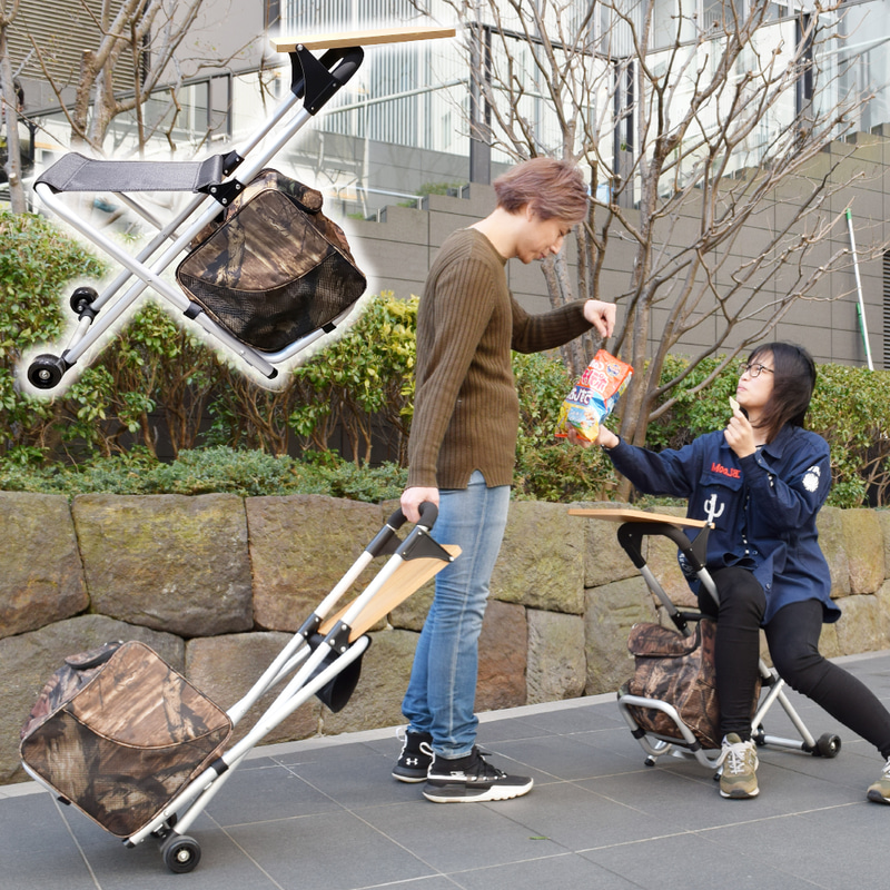 サンコーは開いて座れるキャリーバッグ「どこでもキャリー＆テーブルチェア」を発売した
