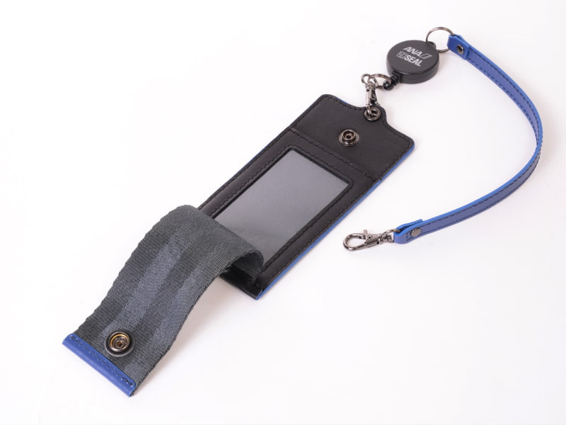 付属のパスケース