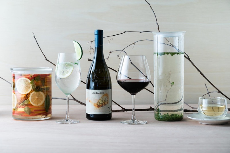 料理に合わせた信州産ワインなども取り揃える