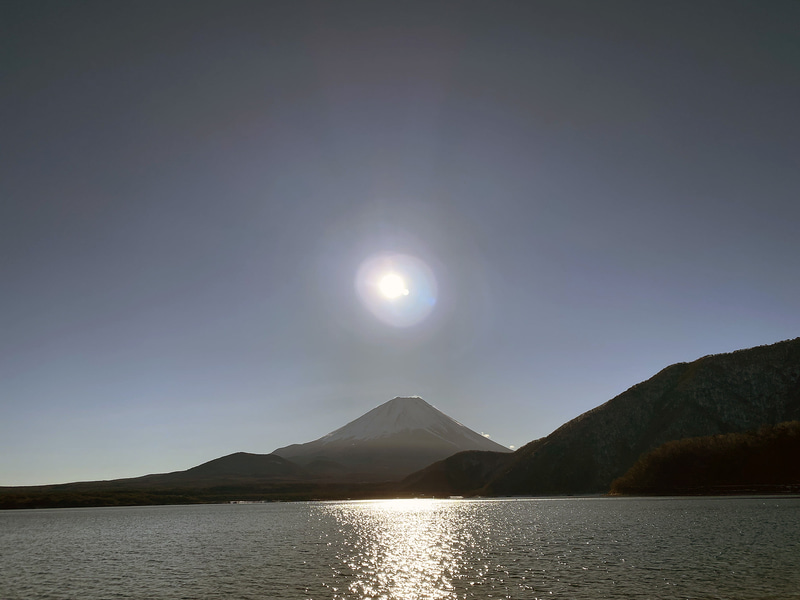 こちらは2日目朝の富士山。いつまでも眺めていたくなる景色だが、チェックアウト時間は10時のため、早めに片付けに取り掛かろう