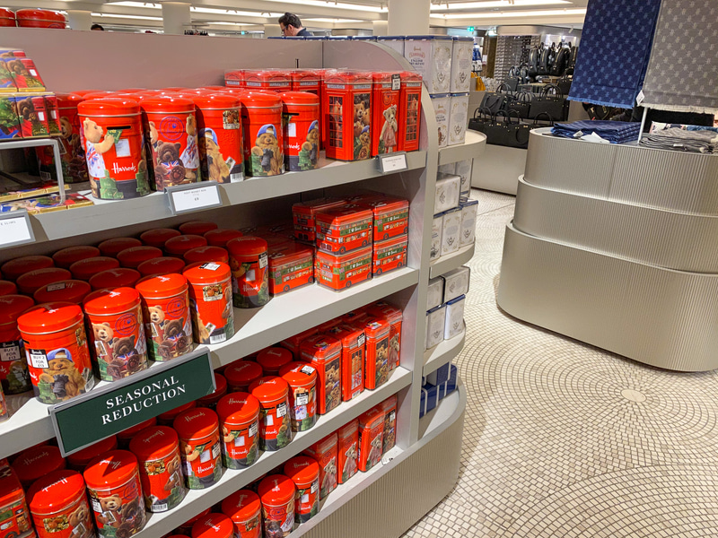 さまざまな商品にHarrodsベアちゃん