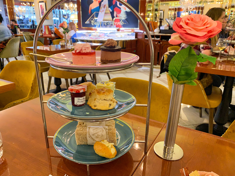 乙女の憧れアフタヌーンティー