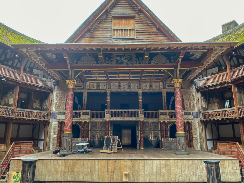 劇場部分。桟敷席に座ることもできます。内部に入れるのはガイドツアーのみです